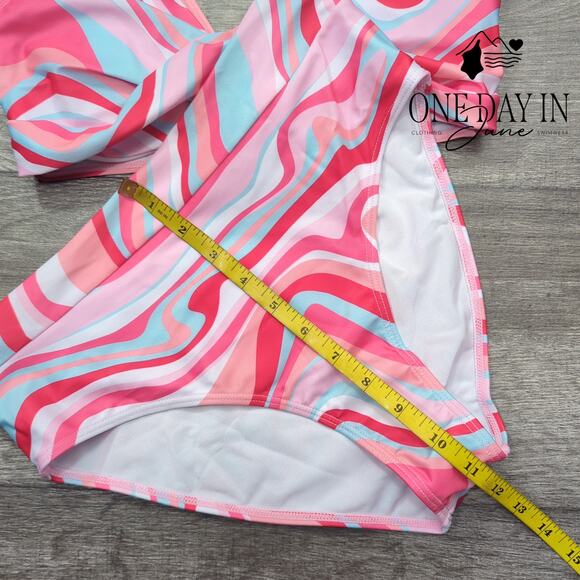 Aimage Cross Front Halter Bikini Swimsuit Size M - Picture 5 of 6